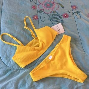 *NEVER WORN* Zaful yellow bikini